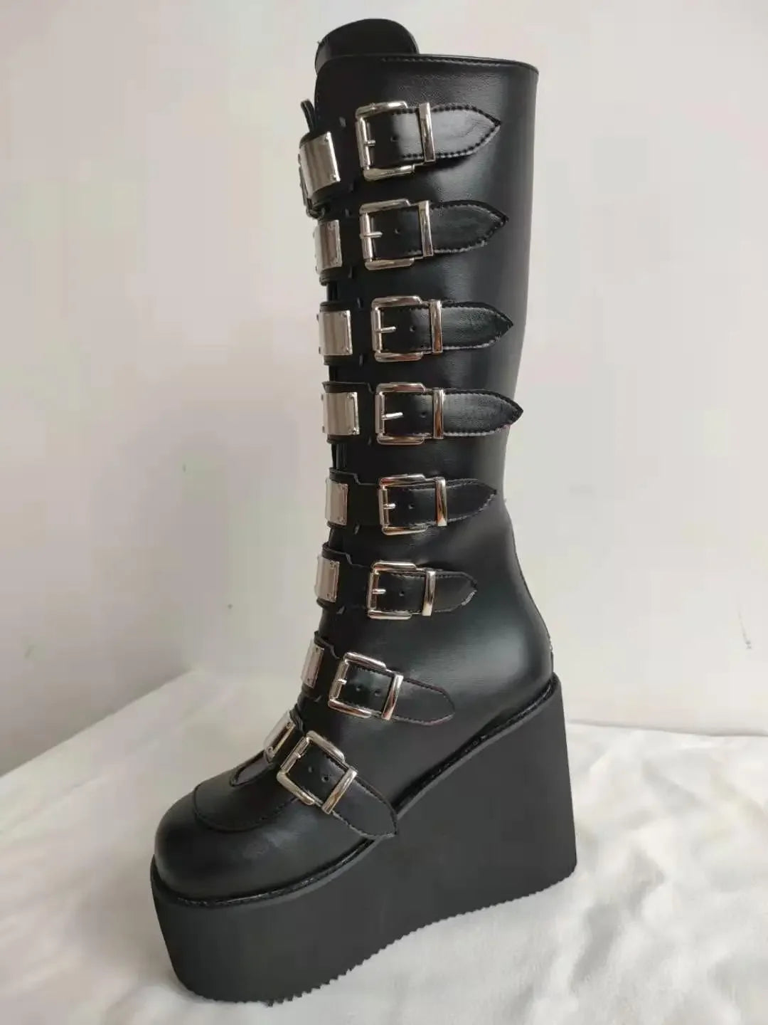 Noirve Boots