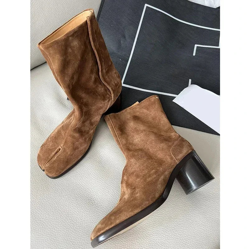 TABIVÉ Boots