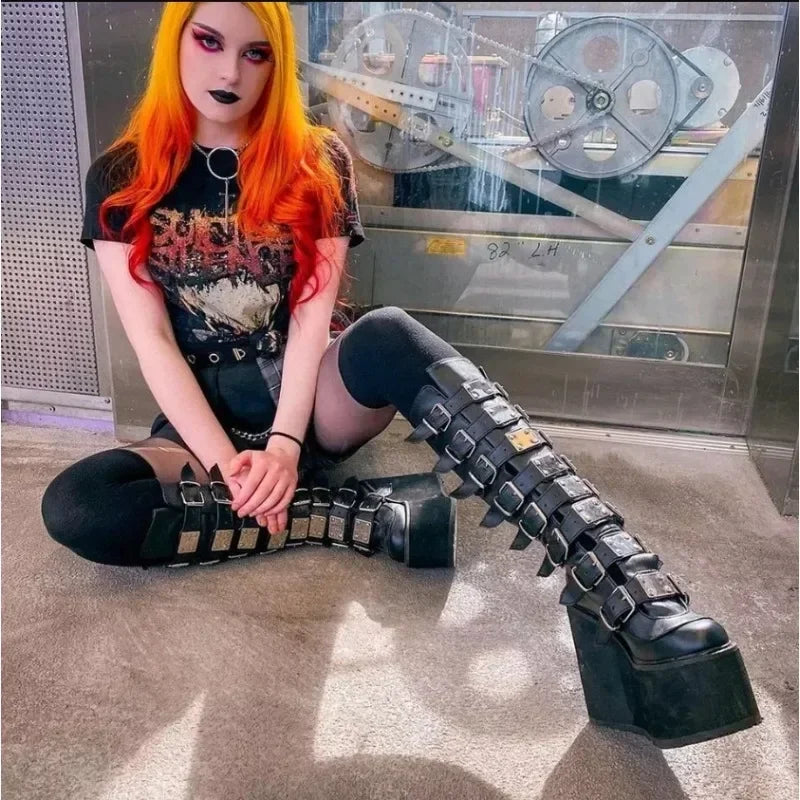 Noirve Boots